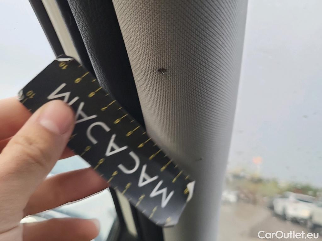  Hyundai  Tucson HYUNDAI  / 2018 / 5P / todoterreno 1.6 CRDI 85kW (116CV) 48V SLE 4X2(SP)(SL) #19