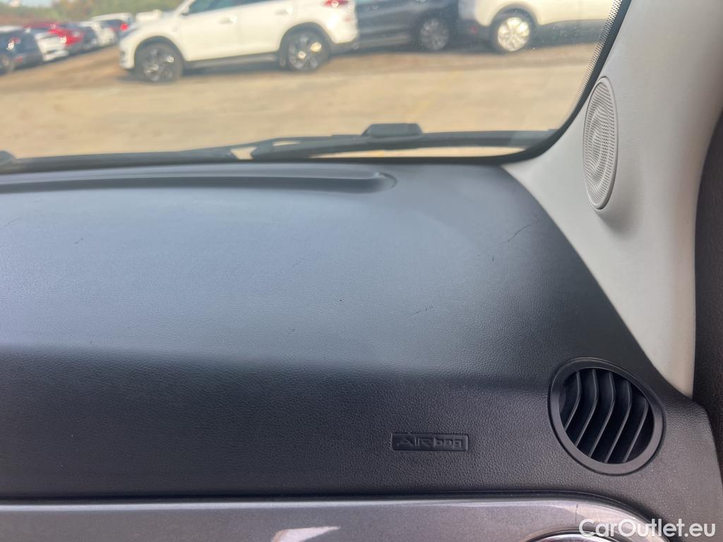  Fiat  500 FIAT  / 2015 / 3P / berlina con portón Lounge 1.2 8v 51KW (69 CV) (AC) #13