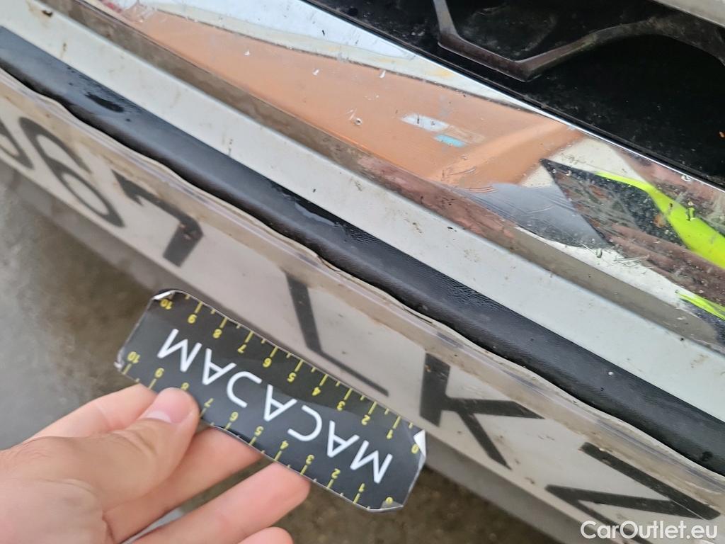  Hyundai  Tucson HYUNDAI  / 2018 / 5P / todoterreno 1.6 CRDI 85kW (116CV) 48V SLE 4X2(SP)(SL) #29