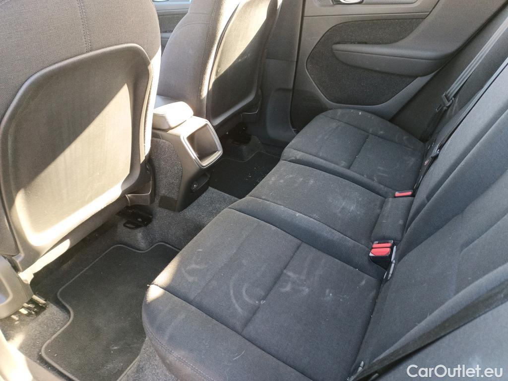  Volvo  XC 40 VOLVO XC40 / 2017 / 5P / todoterreno 1.5 T2 Momentum Core #15