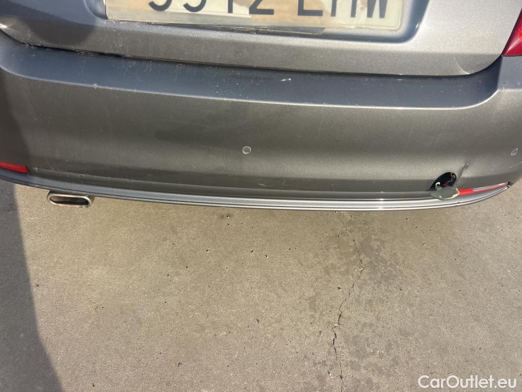  Fiat  500 FIAT  / 2015 / 3P / berlina con portón Lounge 1.2 8v 51KW (69 CV) (AC) #7