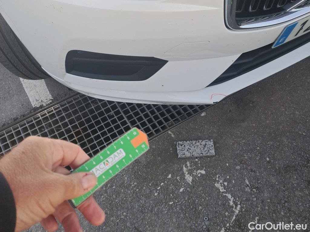 Volvo  XC60 VOLVO  / 2017 / 5P / todoterreno 2.0 B4 D Momentum Auto #11