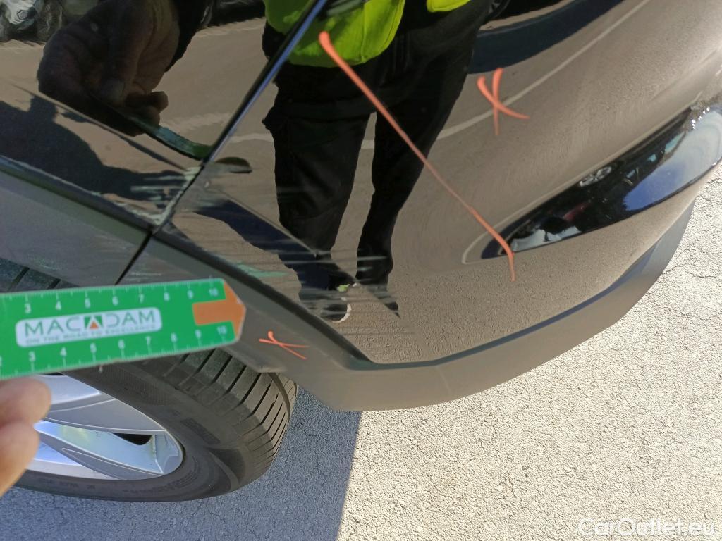  Volvo  XC 40 VOLVO XC40 / 2017 / 5P / todoterreno 1.5 T2 Momentum Core #14