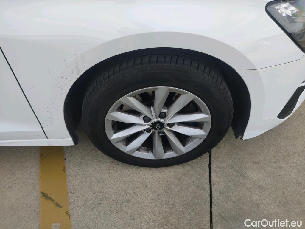  Audi  A3 AUDI  / 2020 / 5P / berlina con portón Sportback 30 TFSI 81kW (110CV) S tronic #12