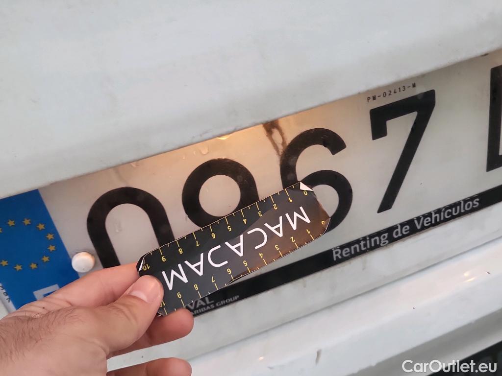  Hyundai  Tucson HYUNDAI  / 2018 / 5P / todoterreno 1.6 CRDI 85kW (116CV) 48V SLE 4X2(SP)(SL) #31