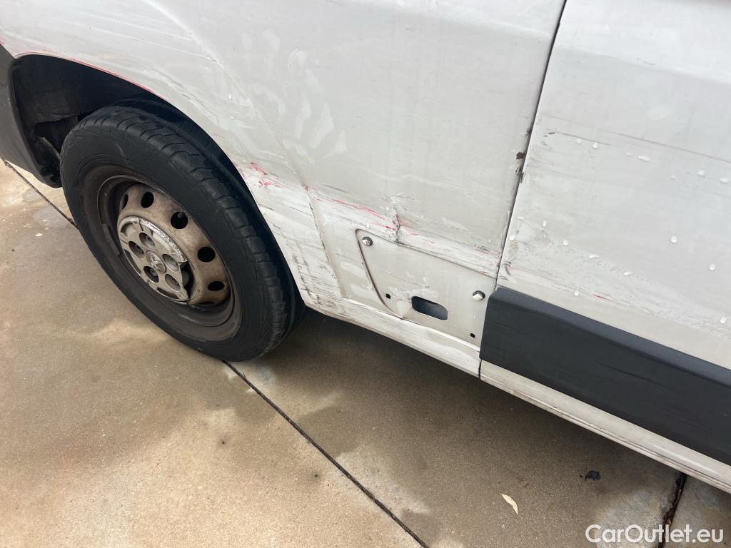  Peugeot  Boxer PEUGEOT  / 2014 / 4P / furgón 333 L2 H1 BHDI 88kW (120CV) S&S 6 Vel. M ###EQUIPO REFRIGERACION + ISOTERMO### #50