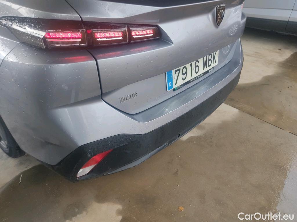 Peugeot  308 PEUGEOT  / 2021 / 5P / familiar SW Active Pack BlueHDi 130 S&S MAN #15