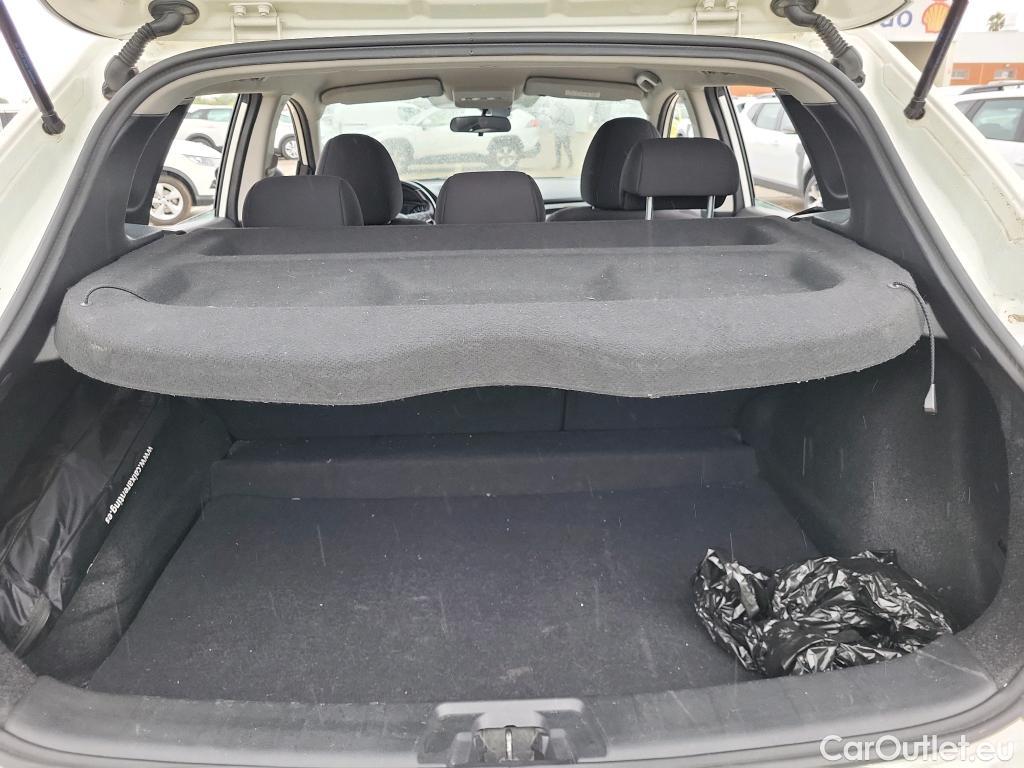 Nissan  Qashqai NISSAN  / 2017 / 5P / todoterreno dCi 85 kW (115 CV) E6D ACENTA #8