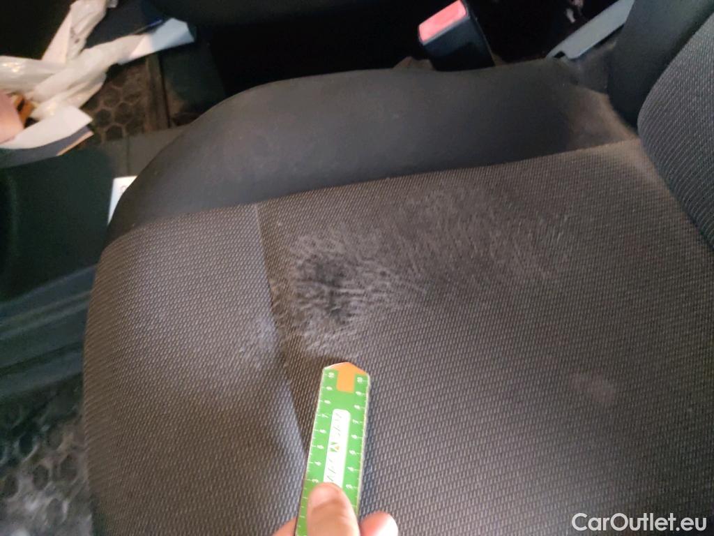  Peugeot  Partner PEUGEOT  / 2018 / 4P / furgón derivado de turismo Premium Standard 600kg BlueHDi 73kW (AC) #23