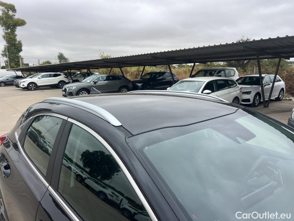 KIA  XCeed KIA  / 2022 / 5P / todoterreno 1.0 T-GDi Drive 88kW (120CV) #14