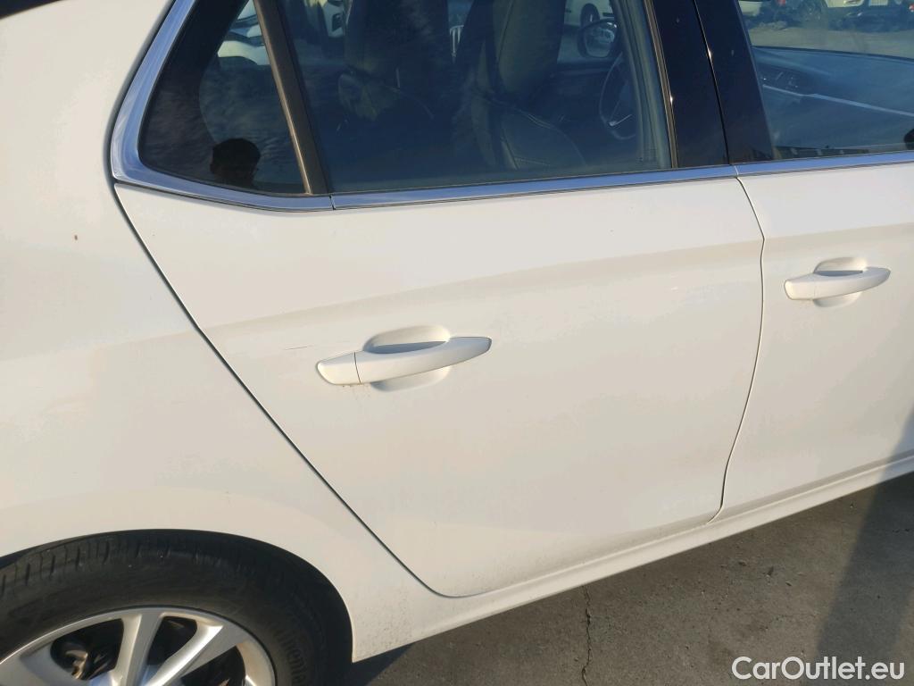 Opel  Corsa OPEL  1.2T XHL 74kW (100CV) Elegance #28