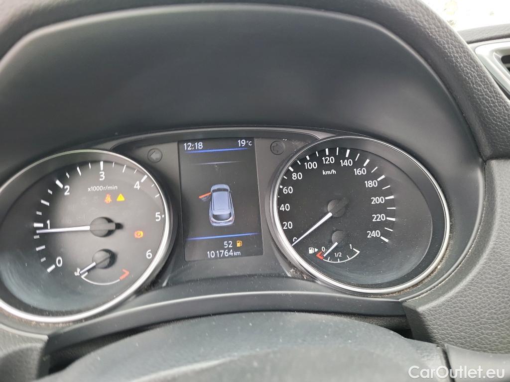 Nissan  Qashqai NISSAN  / 2017 / 5P / todoterreno dCi 85 kW (115 CV) E6D ACENTA #4