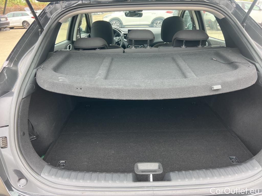 KIA  XCeed KIA  / 2022 / 5P / todoterreno 1.0 T-GDi Drive 88kW (120CV) #8