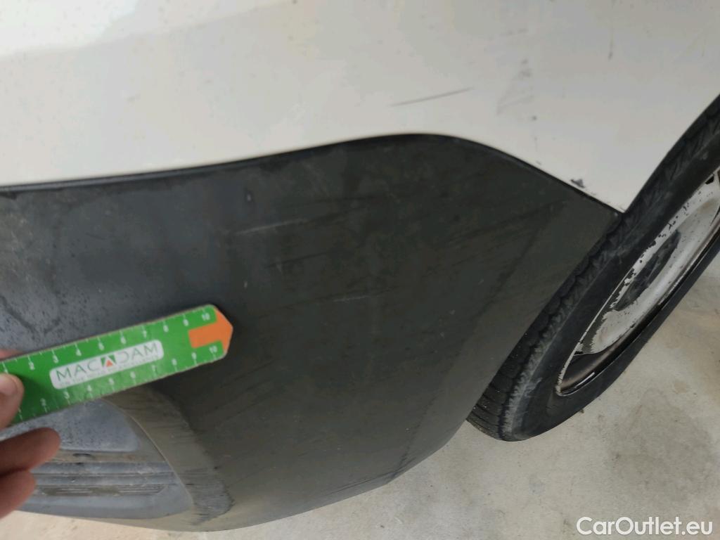  Peugeot  Partner PEUGEOT  / 2018 / 4P / furgón derivado de turismo Premium Standard 600kg BlueHDi 73kW (AC) #31