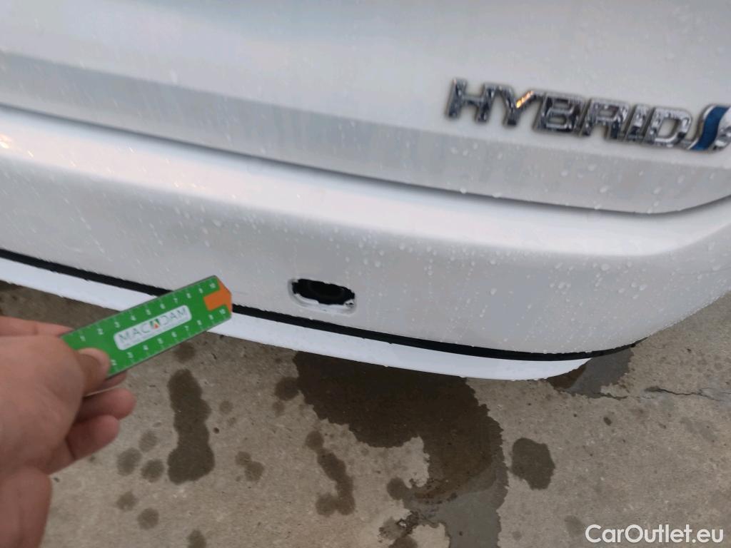 Toyota  Corolla TOYOTA  / 2019 / 5P / familiar 1.8 125H ACTIVE TECH E-CVT TOU SPORT #4