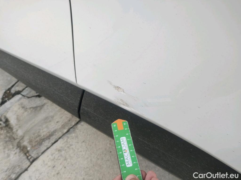  Renault  Captur RENAULT  / 2019 / 5P / todoterreno Intens TCe 90 (AC) #2