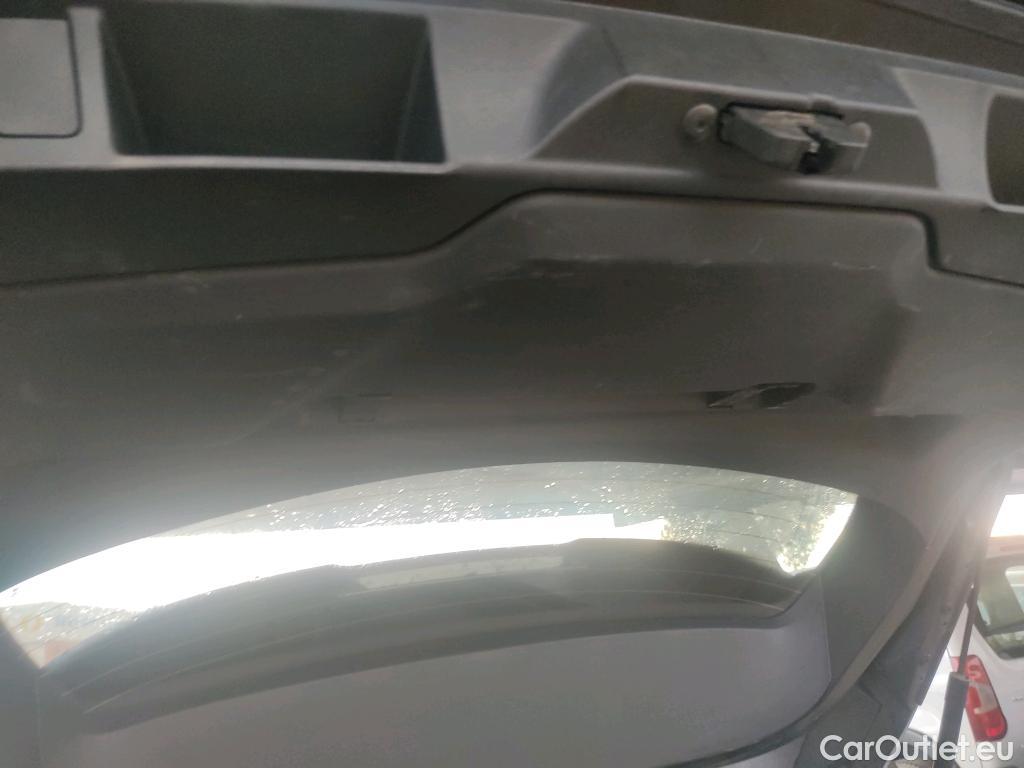 Peugeot  308 PEUGEOT  / 2021 / 5P / familiar SW Active Pack BlueHDi 130 S&S MAN #11