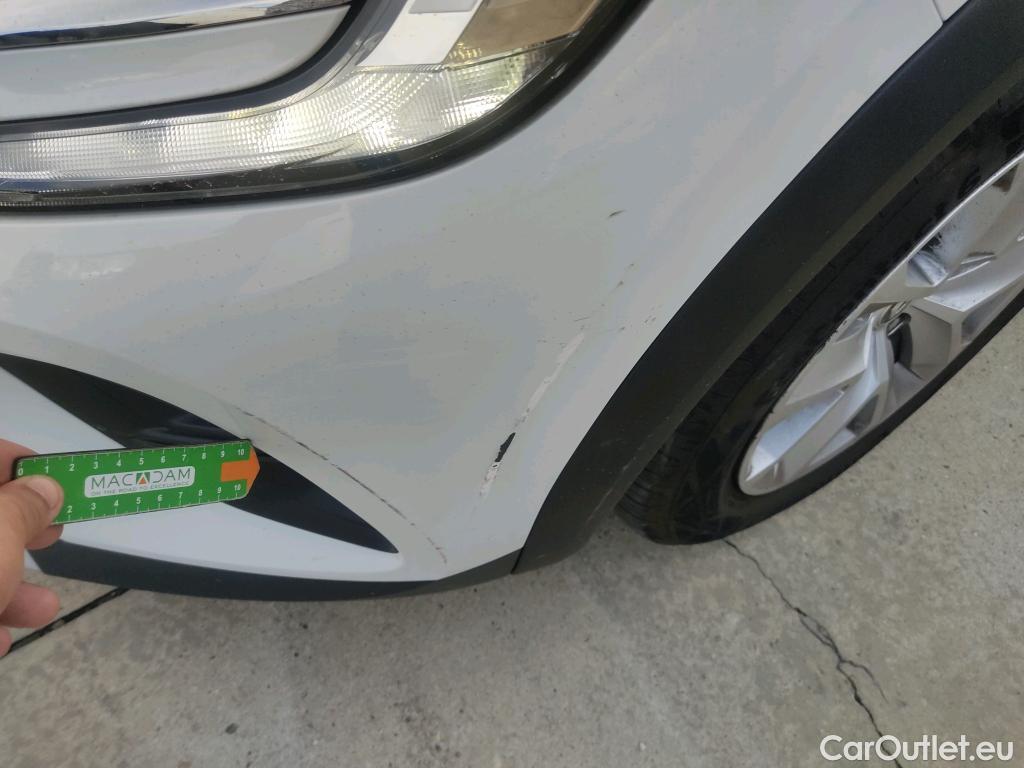  Renault  Captur RENAULT  / 2019 / 5P / todoterreno Intens TCe 90 (AC) #4