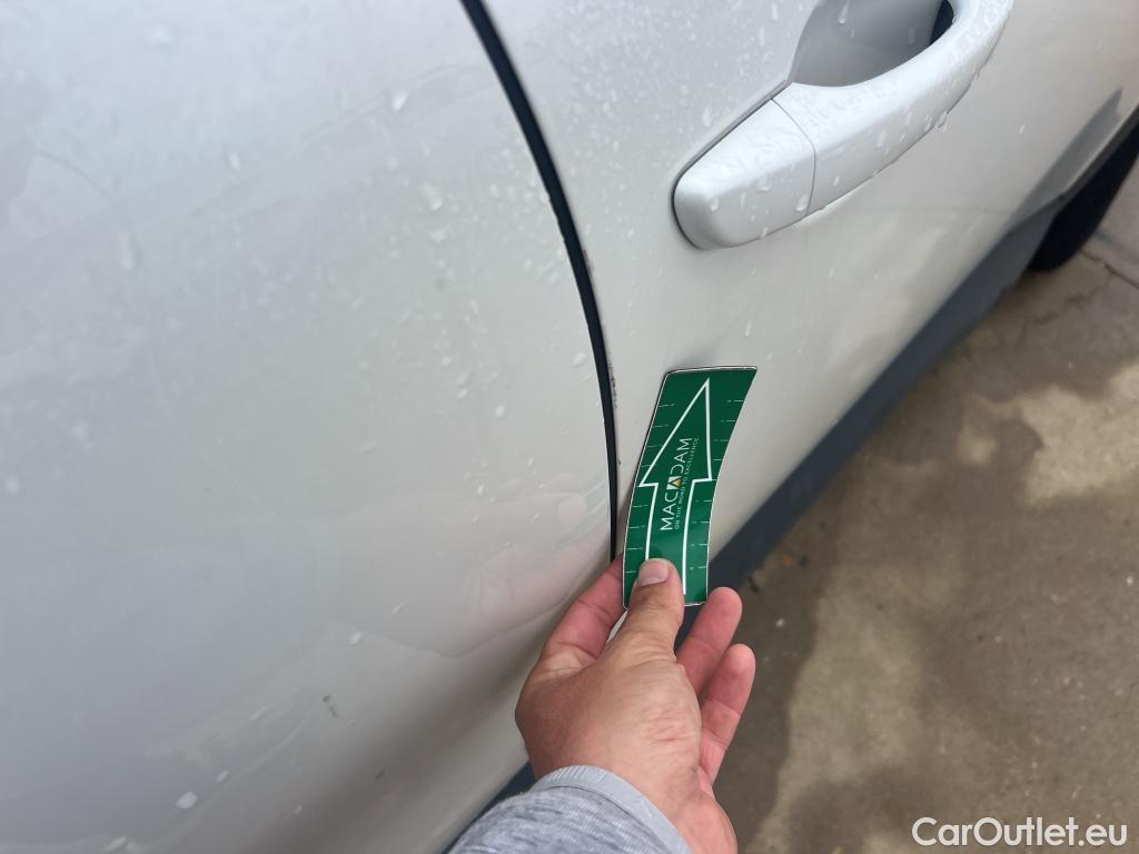  Peugeot  3008 PEUGEOT  / 2020 / 5P / todoterreno 1.5 BlueHDi 96kW (130CV) S&S Active Pack (AC4) #9