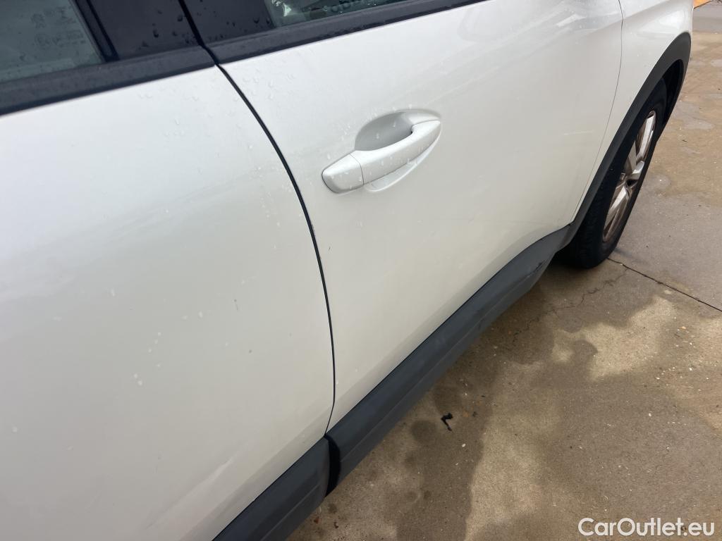  Peugeot  3008 PEUGEOT  / 2020 / 5P / todoterreno 1.5 BlueHDi 96kW (130CV) S&S Active Pack (AC4) #8