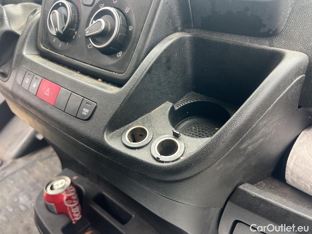  Peugeot  Boxer PEUGEOT  / 2014 / 4P / furgón 333 L2 H1 BHDI 88kW (120CV) S&S 6 Vel. M ###EQUIPO REFRIGERACION + ISOTERMO### #56