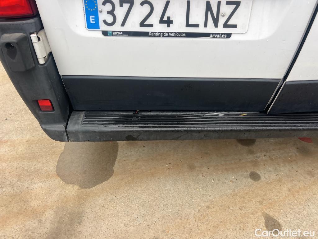  Peugeot  Boxer PEUGEOT  / 2014 / 4P / furgón 333 L2 H1 BHDI 88kW (120CV) S&S 6 Vel. M ###EQUIPO REFRIGERACION + ISOTERMO### #29