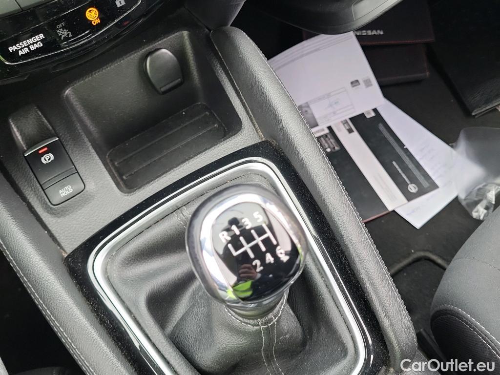 Nissan  Qashqai NISSAN  / 2017 / 5P / todoterreno dCi 85 kW (115 CV) E6D ACENTA #5