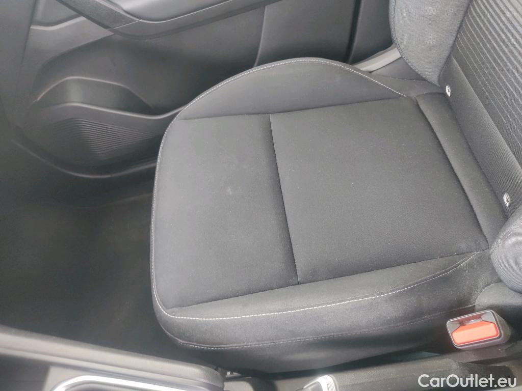  Renault  Captur RENAULT  / 2019 / 5P / todoterreno Intens TCe 90 (AC) #11