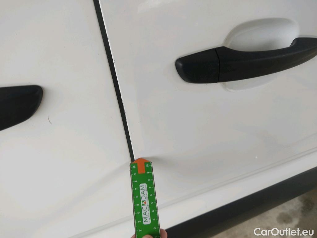  Peugeot  Partner PEUGEOT  / 2018 / 4P / furgón derivado de turismo Premium Standard 600kg BlueHDi 73kW (AC) #17