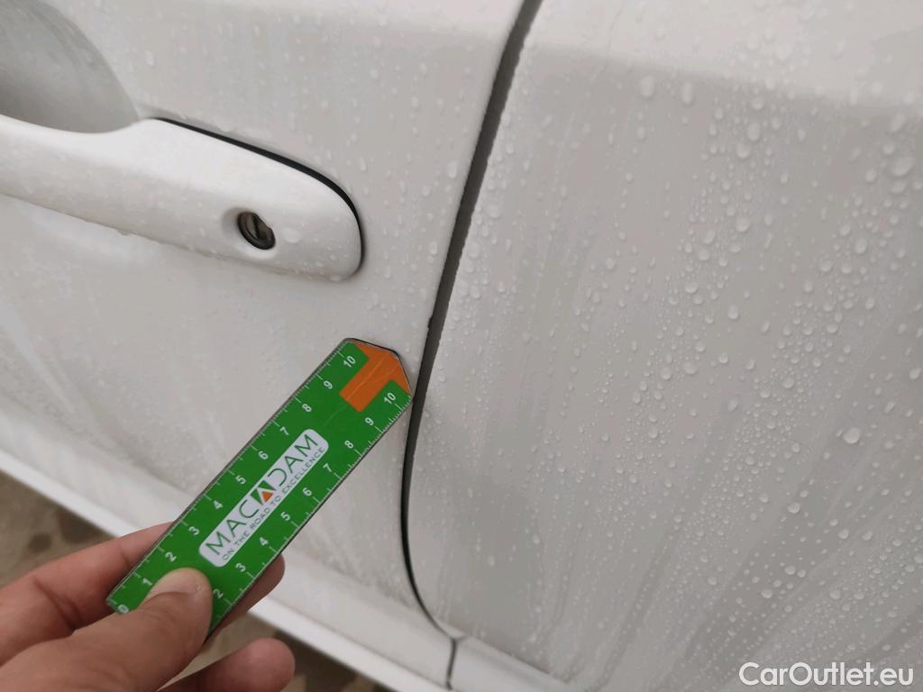 Toyota  Corolla TOYOTA  / 2019 / 5P / familiar 1.8 125H ACTIVE TECH E-CVT TOU SPORT #23