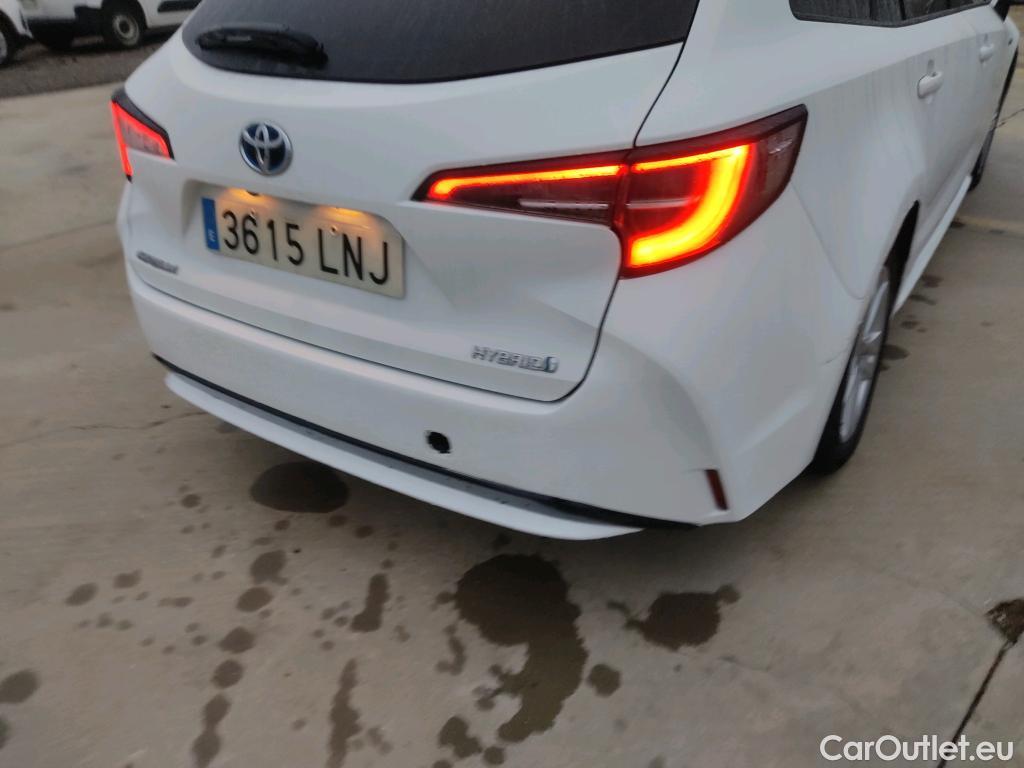 Toyota  Corolla TOYOTA  / 2019 / 5P / familiar 1.8 125H ACTIVE TECH E-CVT TOU SPORT #15