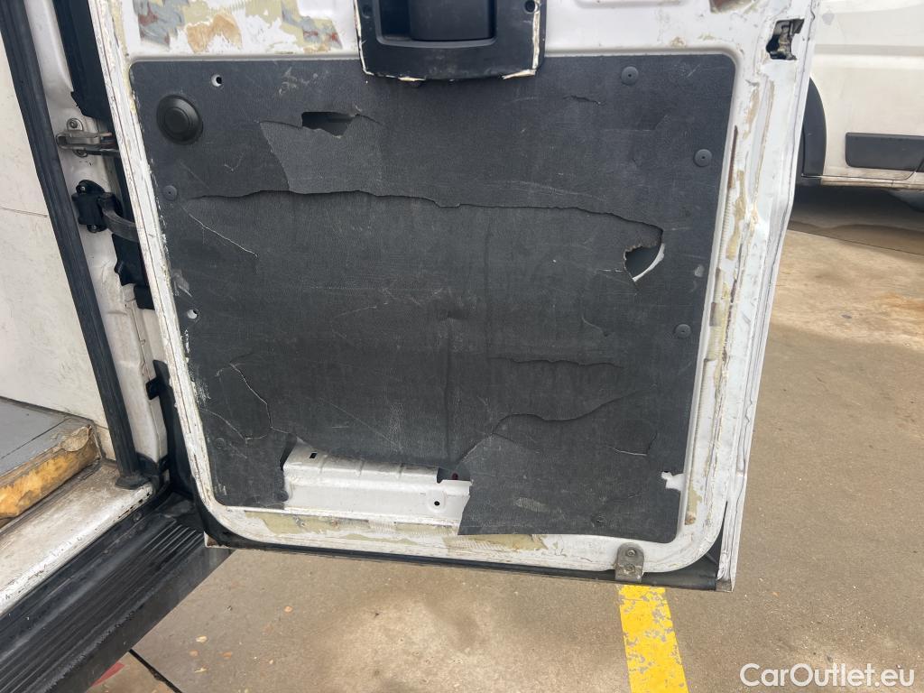  Peugeot  Boxer PEUGEOT  / 2014 / 4P / furgón 333 L2 H1 BHDI 88kW (120CV) S&S 6 Vel. M ###EQUIPO REFRIGERACION + ISOTERMO### #38