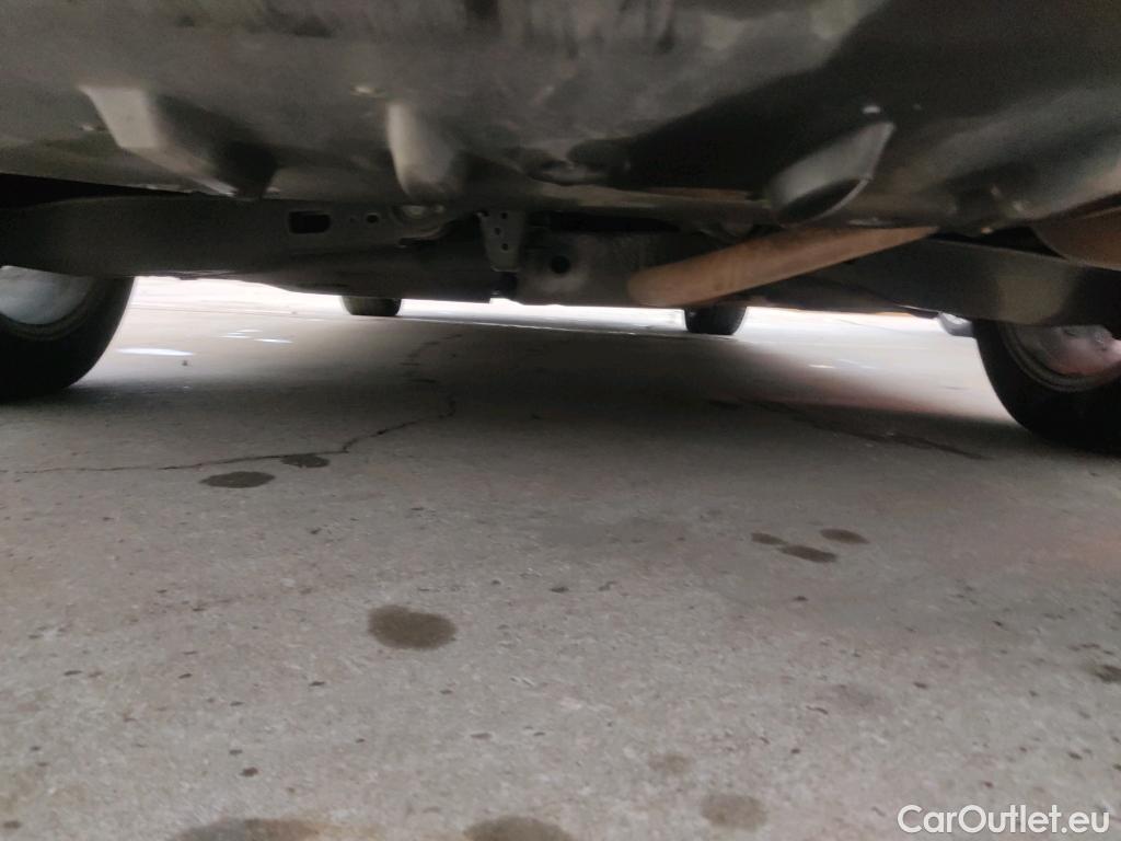 Toyota  Corolla TOYOTA  / 2019 / 5P / familiar 1.8 125H ACTIVE TECH E-CVT TOU SPORT #11