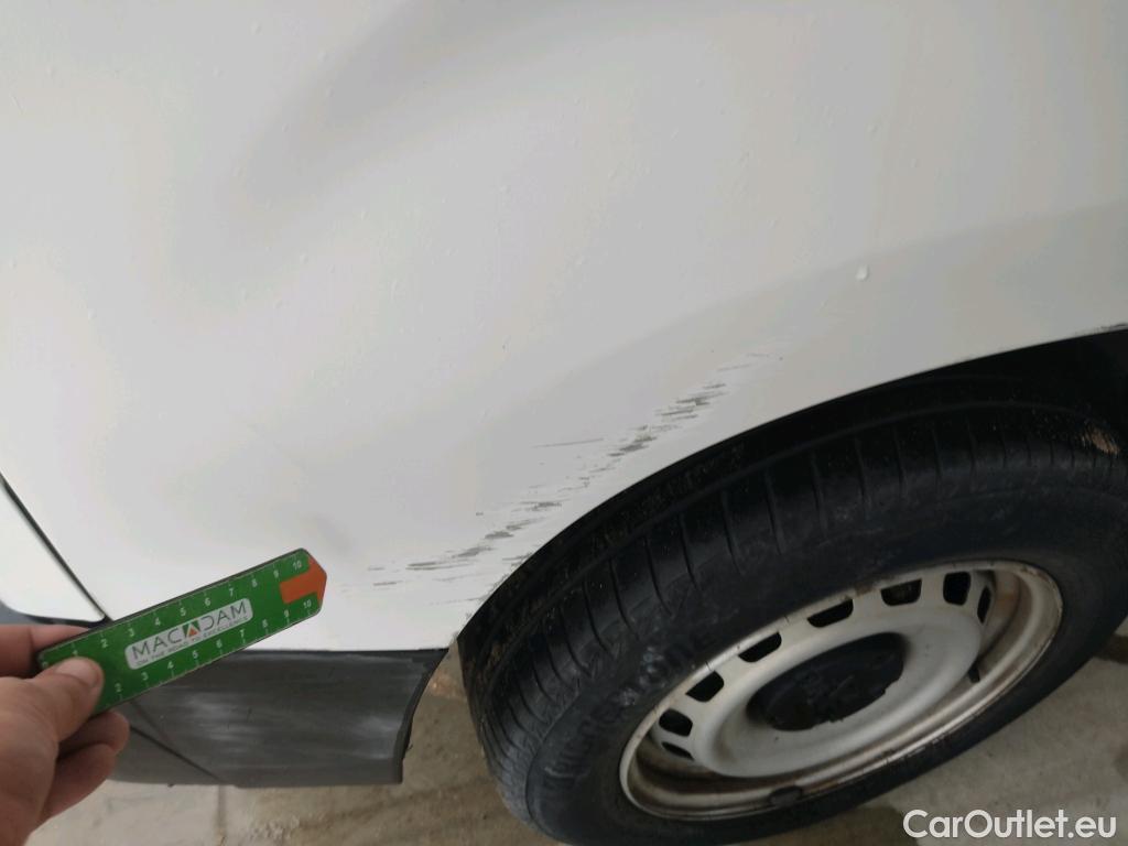  Peugeot  Partner PEUGEOT  / 2018 / 4P / furgón derivado de turismo Premium Standard 600kg BlueHDi 73kW (AC) #4