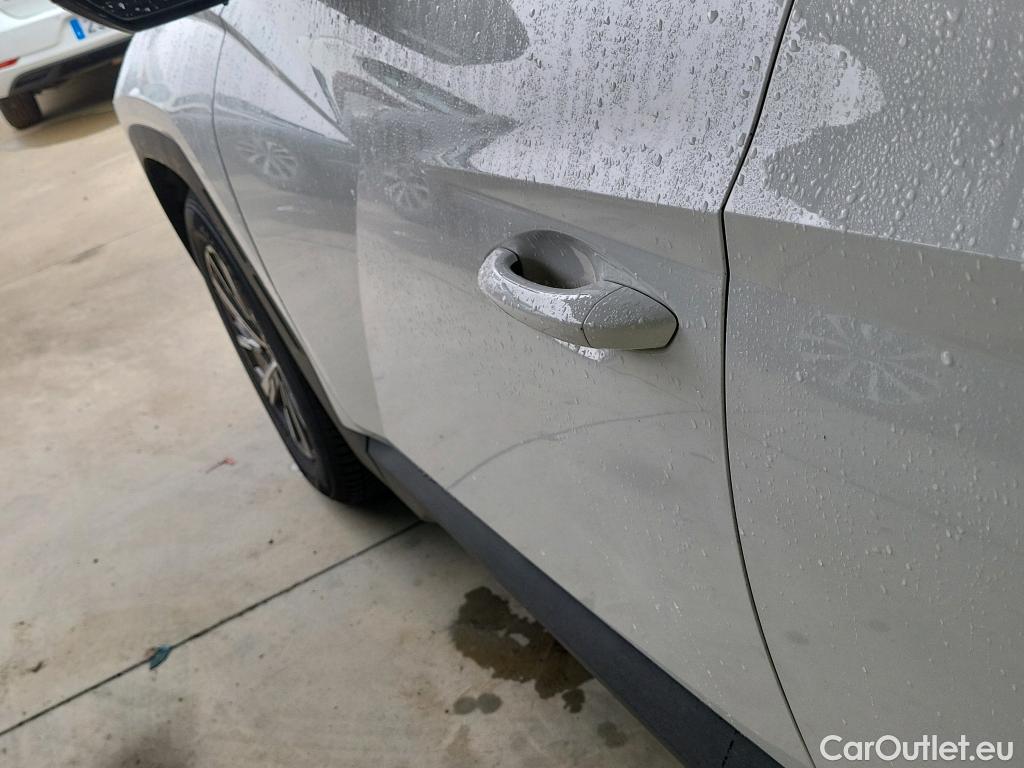  Hyundai  Tucson HYUNDAI  / 2020 / 5P / todoterreno 1.6 CRDI 85kW (115CV) Klass #1