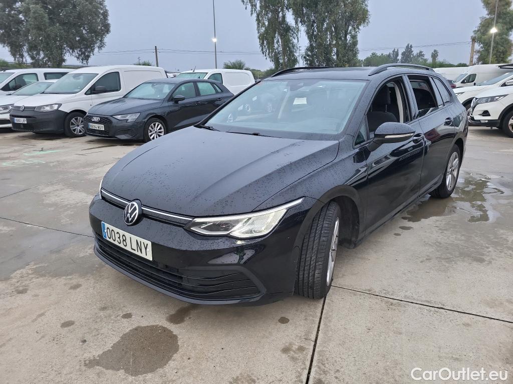 Volkswagen  Golf  VOLKSWAGEN / 2020 / 5P / familiar Life 2.0 TDI 85kW (115CV) Variant #1