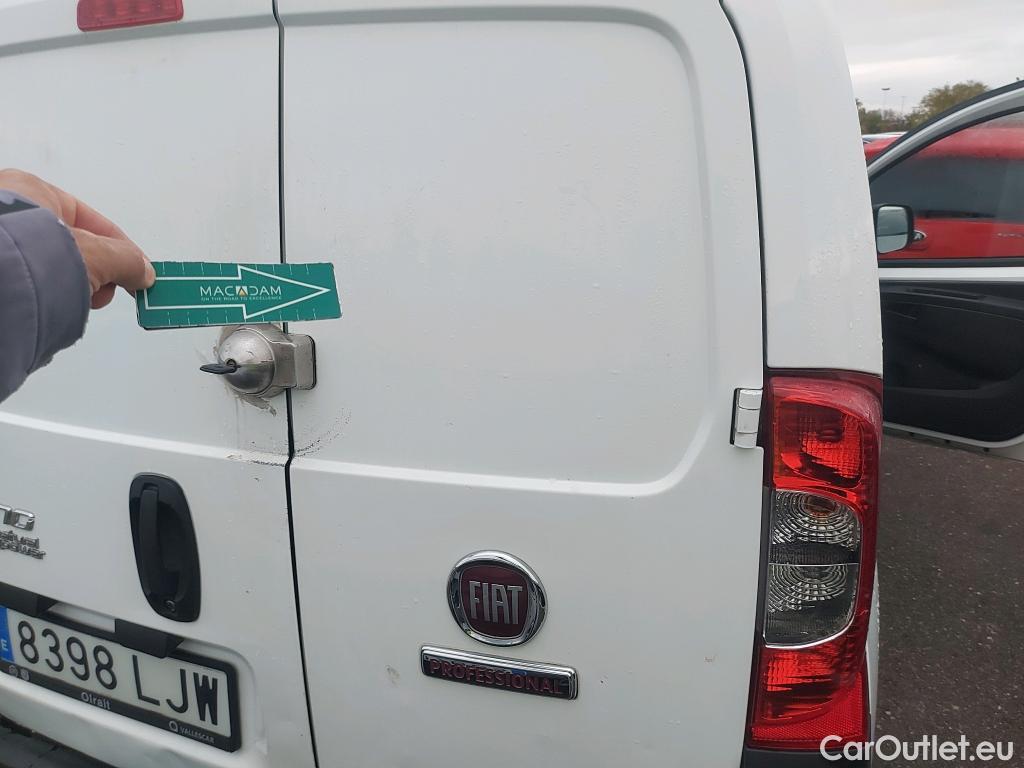 Fiat  Fiorino FIAT  / 2016 / 3P / furgón derivado de turismo Cargo Base 1.4 Natural Power 51kW (70CV) #12