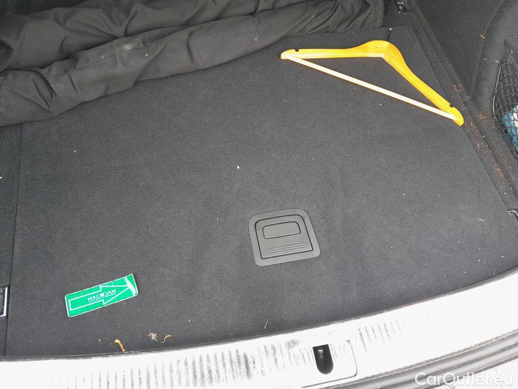 Audi  Q5 AUDI  SPORTBACK / 2020 / 5P / todoterreno Black line 40 TDI 150kW quattro-ultra #5