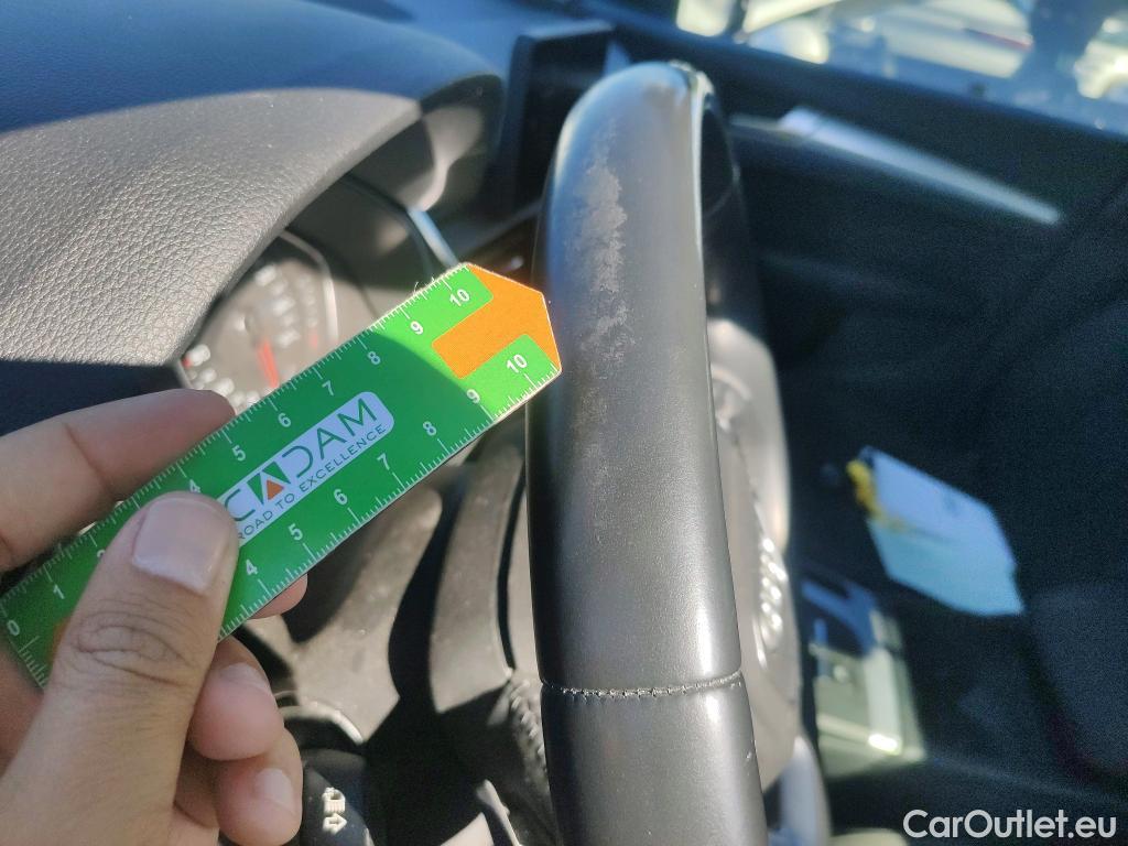  Audi  Q5 AUDI  / 2016 / 5P / todoterreno Design 35 TDI 120kW S tronic (AC) #28