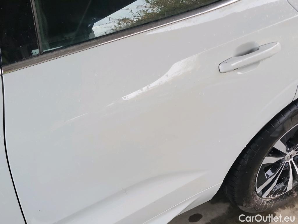 Volvo  XC60 VOLVO  / 2017 / 5P / todoterreno 2.0 B4 D Momentum Pro Auto #19