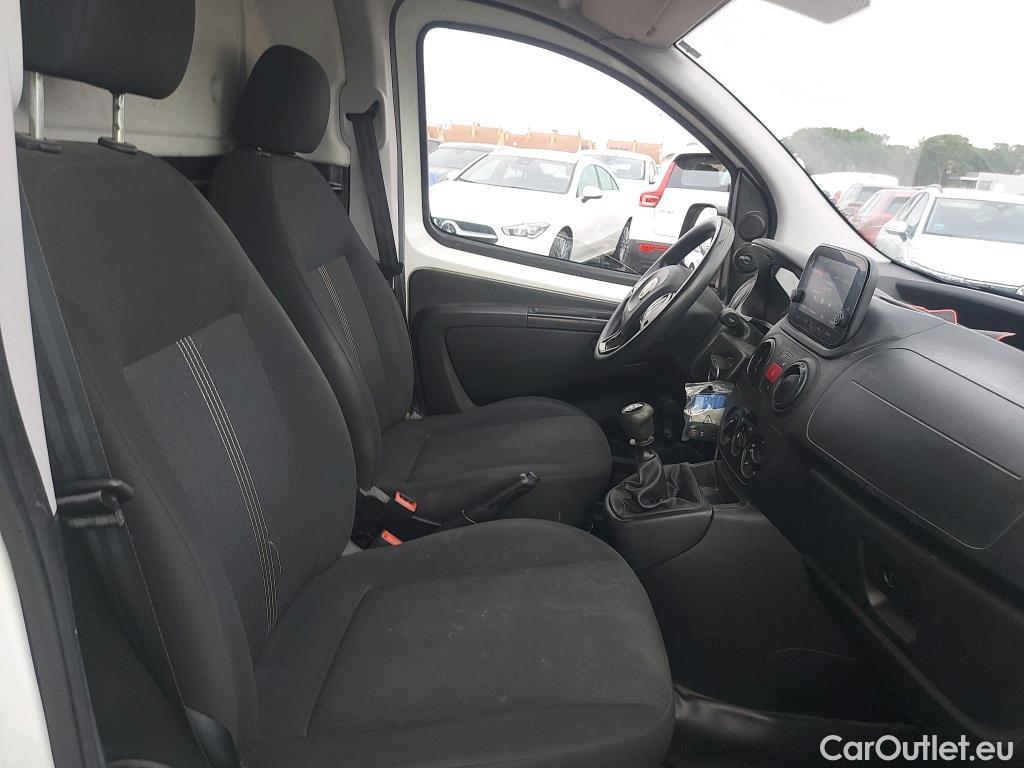 Fiat  Fiorino FIAT  / 2016 / 3P / furgón derivado de turismo Cargo Base 1.4 Natural Power 51kW (70CV) #6