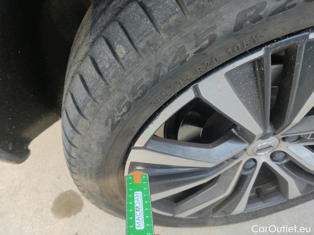 Volvo  XC60 VOLVO  / 2017 / 5P / todoterreno 2.0 T6 AWD Recharge Inscription Auto #5