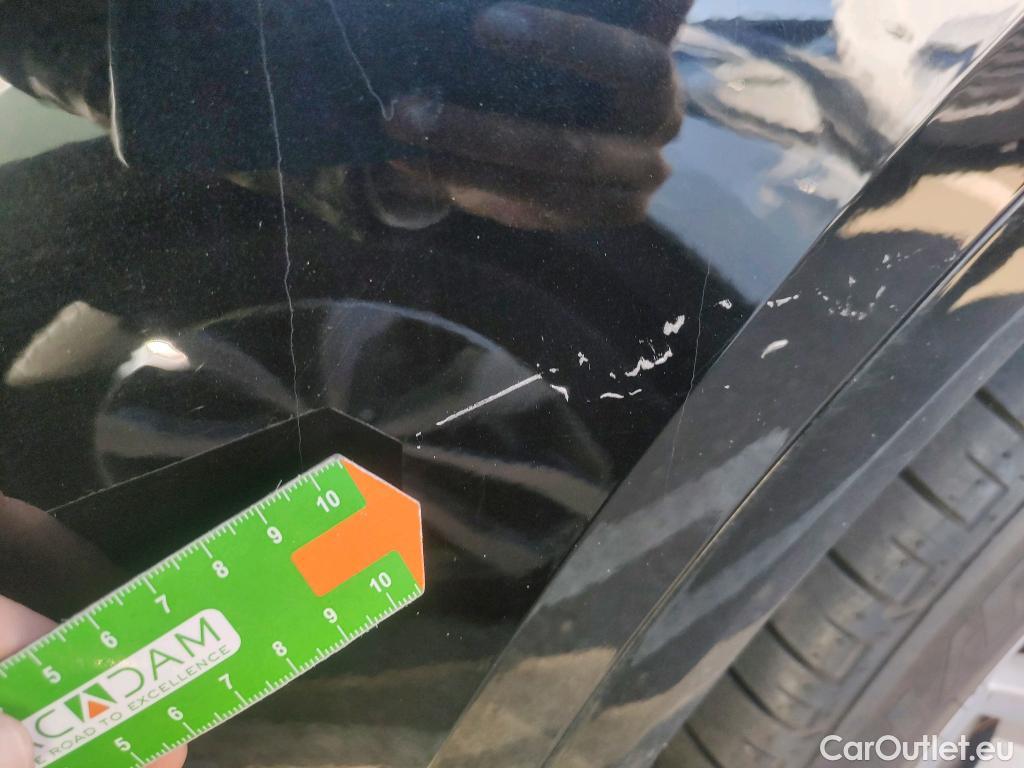  Audi  Q5 AUDI  / 2016 / 5P / todoterreno Design 35 TDI 120kW S tronic (AC) #18