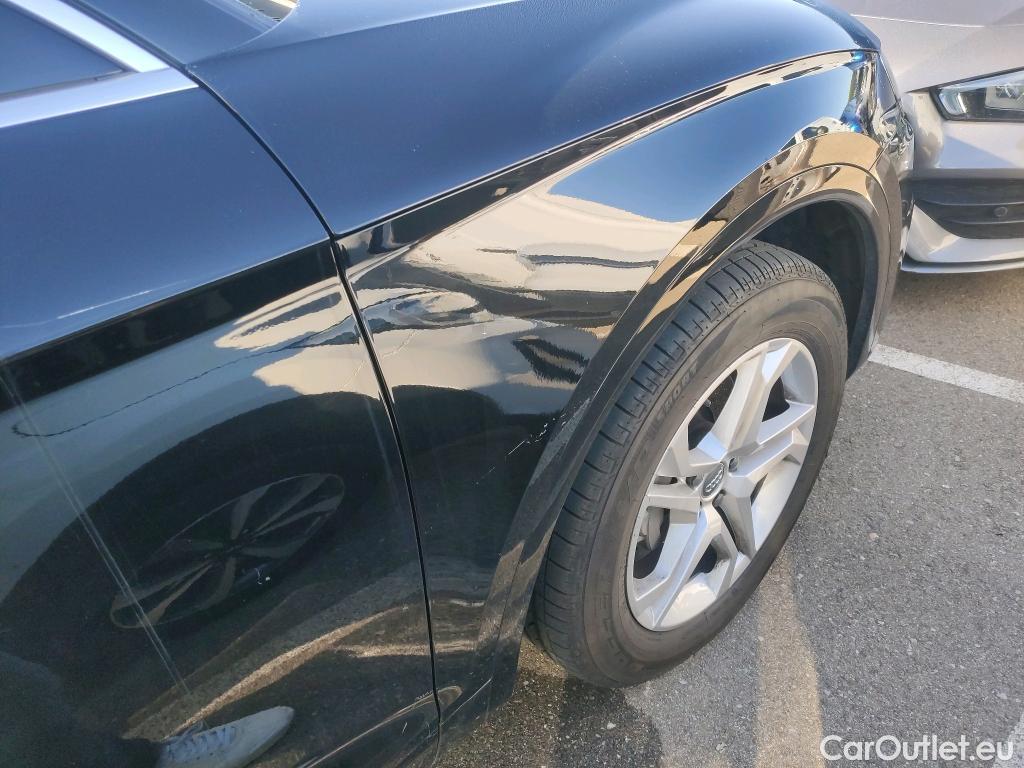  Audi  Q5 AUDI  / 2016 / 5P / todoterreno Design 35 TDI 120kW S tronic (AC) #17