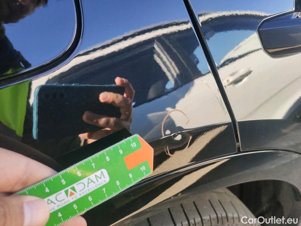  Audi  Q5 AUDI  / 2016 / 5P / todoterreno Design 35 TDI 120kW S tronic (AC) #2