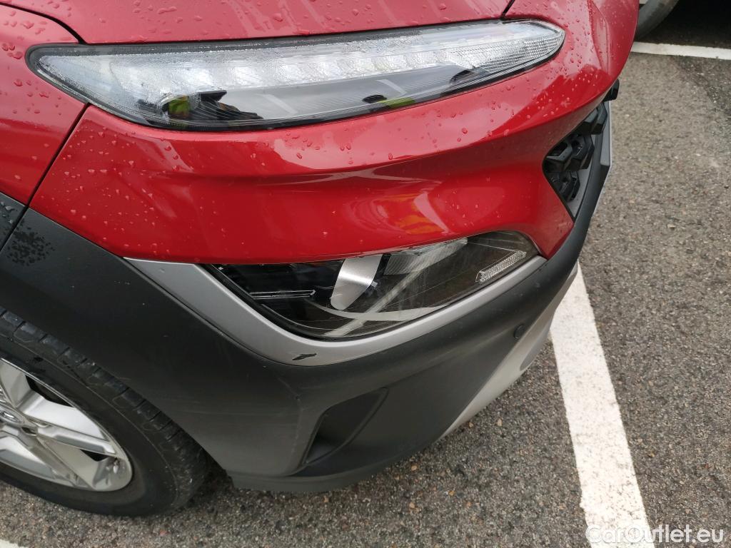  Hyundai  Konna HYUNDAI Kona / 2020 / 5P / todoterreno 1.6 CRDI 100kW (136CV) 48V Maxx 4X2 #9