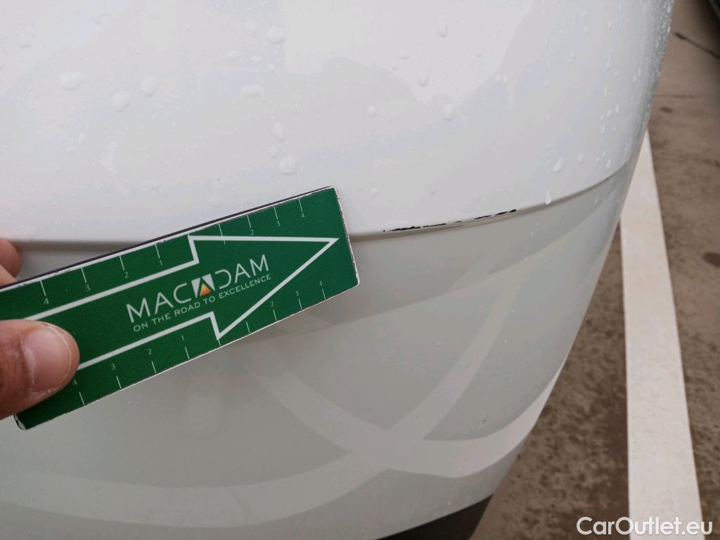  Hyundai  i20 HYUNDAI  / 2020 / 5P / berlina con portón 1.0 TGDI 74kW (100CV) SLX #12