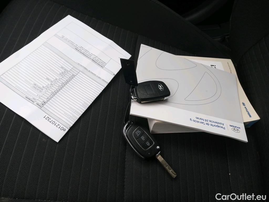  Hyundai  i20 HYUNDAI  / 2020 / 5P / berlina con portón 1.0 TGDI 74kW (100CV) SLX #5