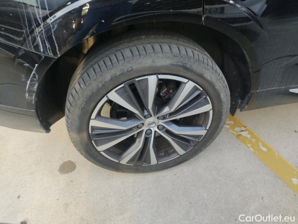 Volvo  XC60 VOLVO  / 2017 / 5P / todoterreno 2.0 T6 AWD Recharge Inscription Auto #3