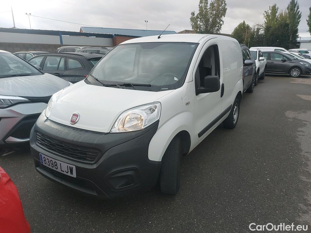 Fiat  Fiorino FIAT  / 2016 / 3P / furgón derivado de turismo Cargo Base 1.4 Natural Power 51kW (70CV) #1